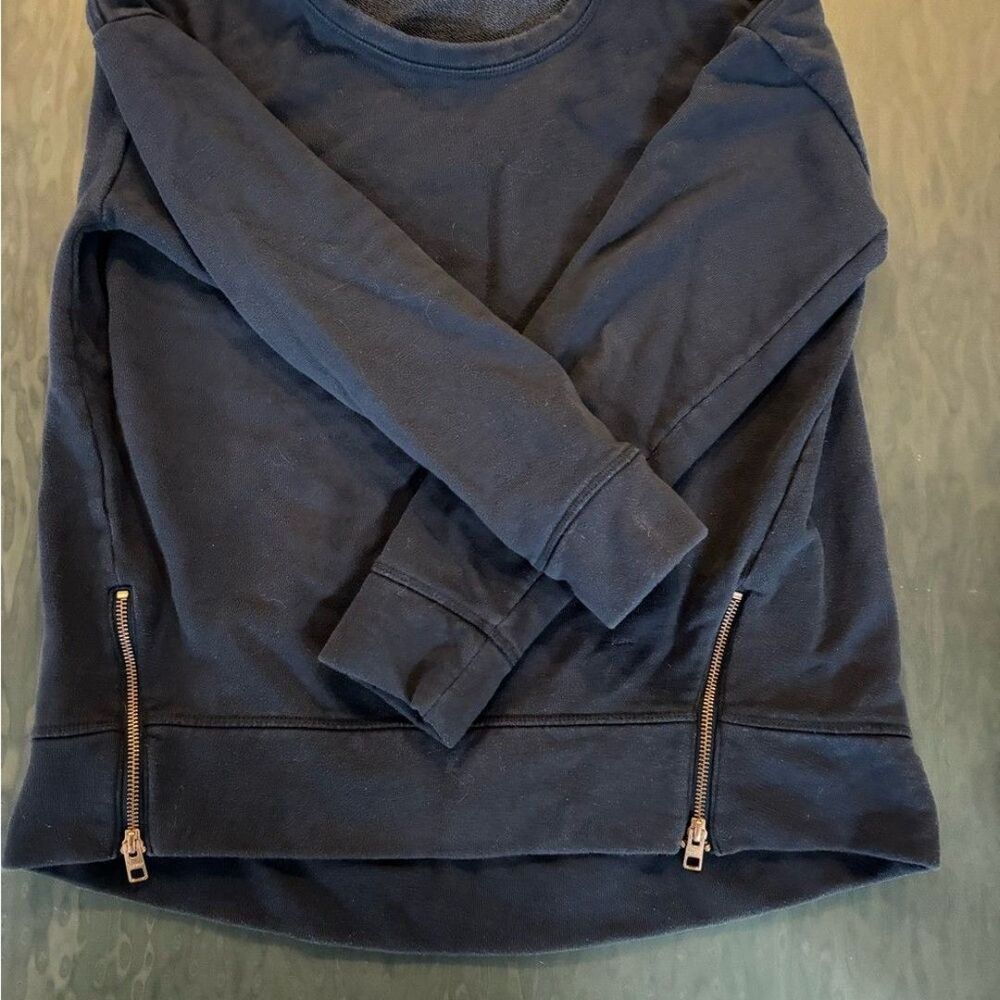 Athleta navy sweatshirt with rose gold zipper accents - Picture 2 of 6